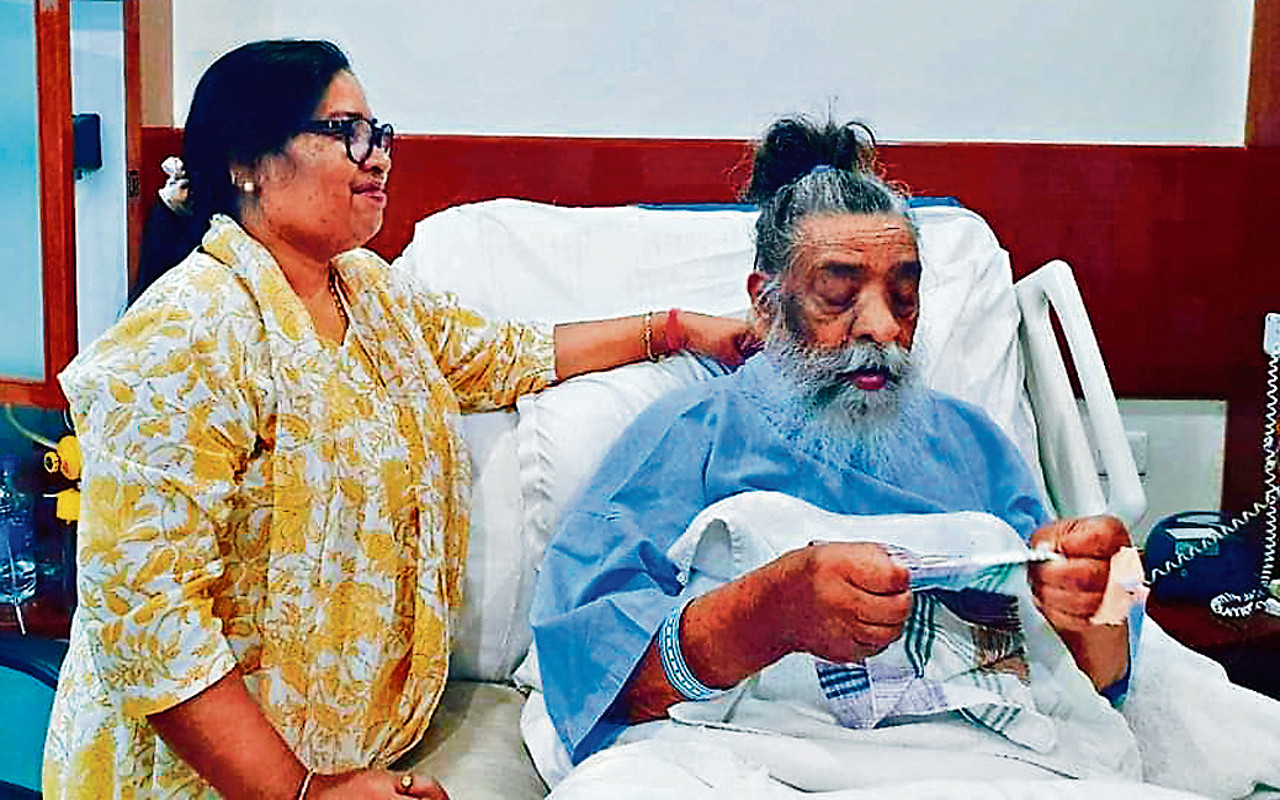 झारखंड की दुआओं में डूबा चास: गुरुद्वारा में शिबू सोरेन जी के लिए भावनात्मक अरदास